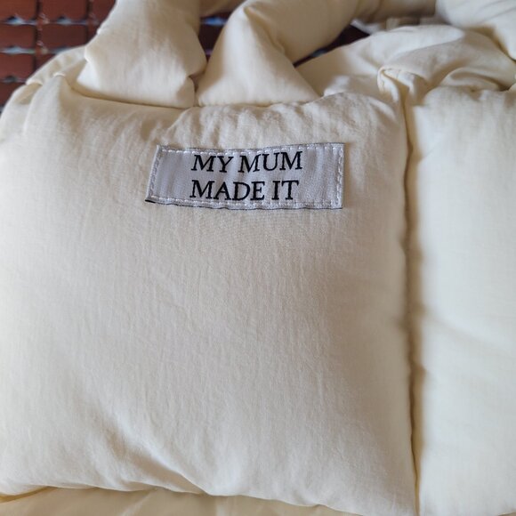 My Mum Made It Puffer Tote Bag - Picture 4 of 8